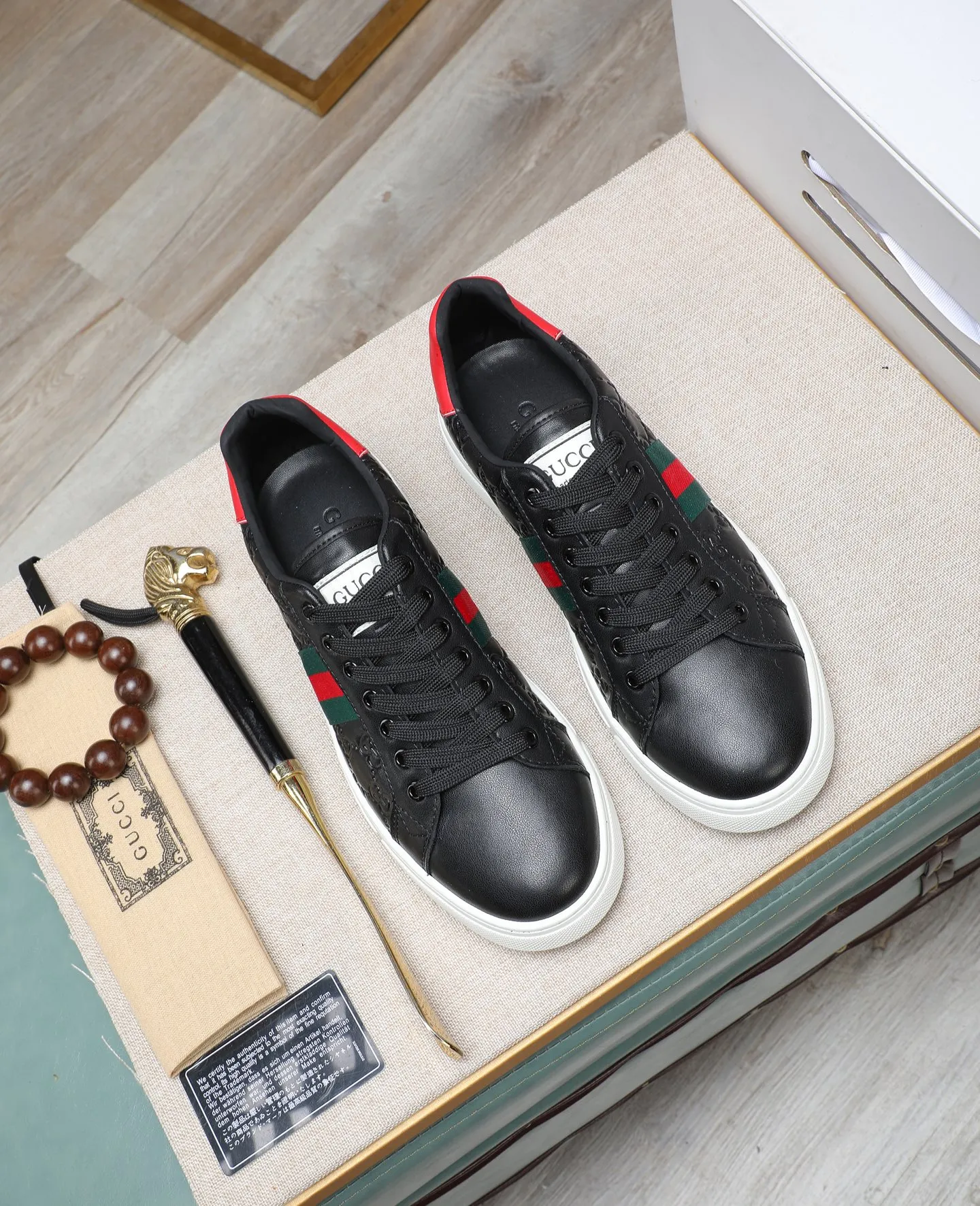 Men's men's shoes 💰440 GUCCI🔍🔍The latest model is on sale at the same time at the counter. Original calfskin imported from Italy, genuine leather lining, (high-end, noble, and classy) with exquisite workmanship. Sole: Original sole provided by the original factory, ⚠Exclusive double-layer movable molded sole super comfortable⚠, real shot 🎬The real thing is better🔍🔍"High quality·Follow the order" Code number 38-44